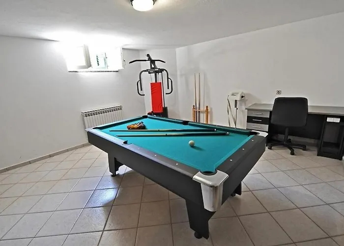 ヴィラ Luxury With A Swimming Pool - Diklo, - 22230 *