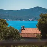 Luxury With A Swimming Pool - Diklo, - 22230