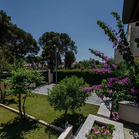 Luxury With A Swimming Pool - Diklo, - 22230 *