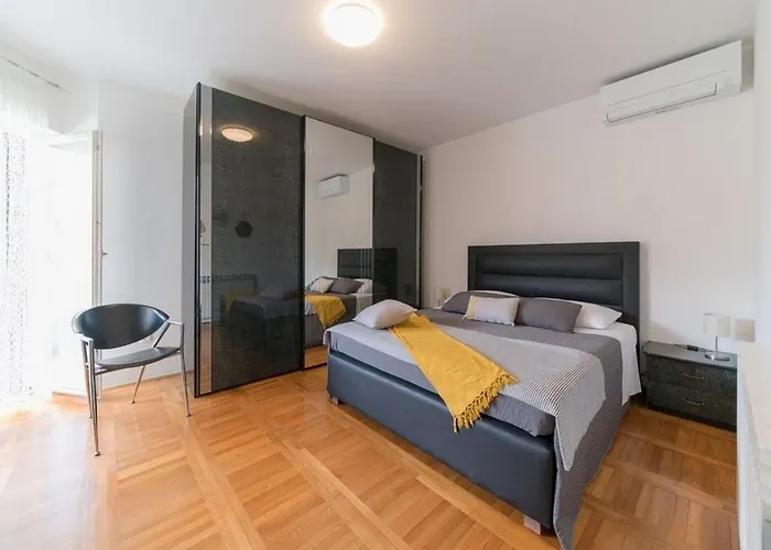 Luxury With A Swimming Pool - Diklo, - 22230 * Zadar